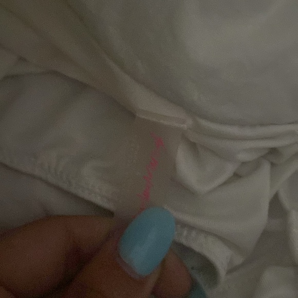 FREE PEOPLE MOVEMENT high wasted shorts - Picture 4 of 4